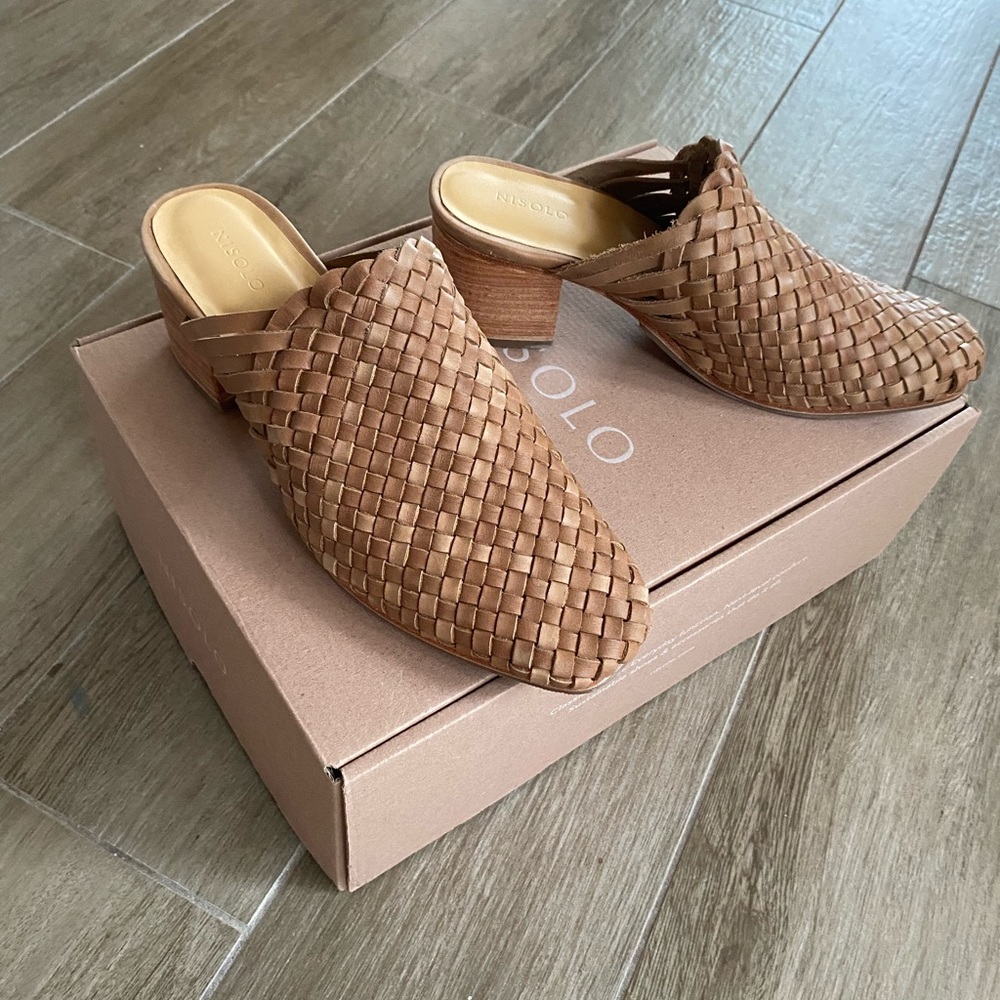 Nisolo- Size 9- Woven Heeled Mule- Brand New